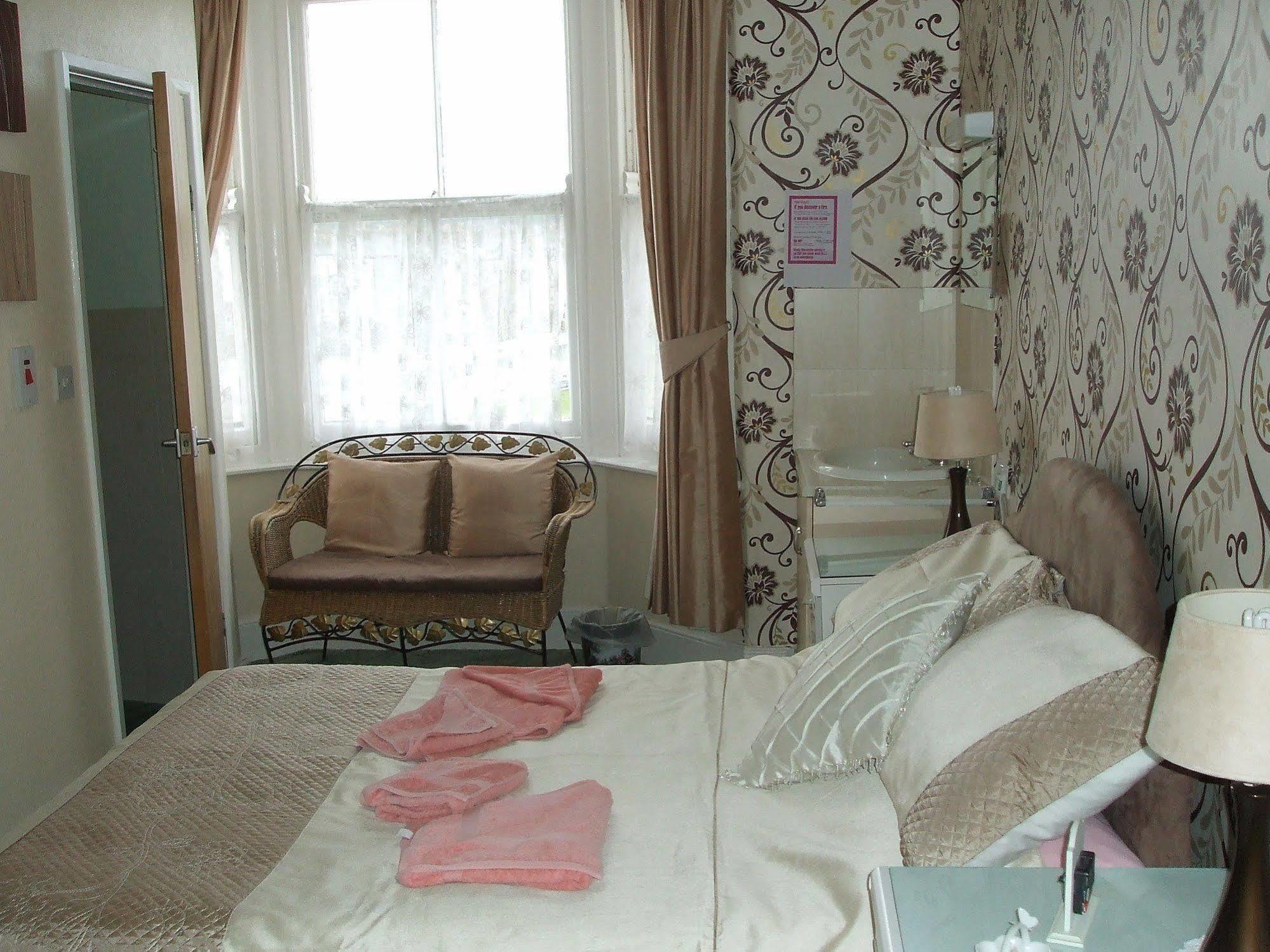 The Arran Hotell Scarborough Exteriör bild